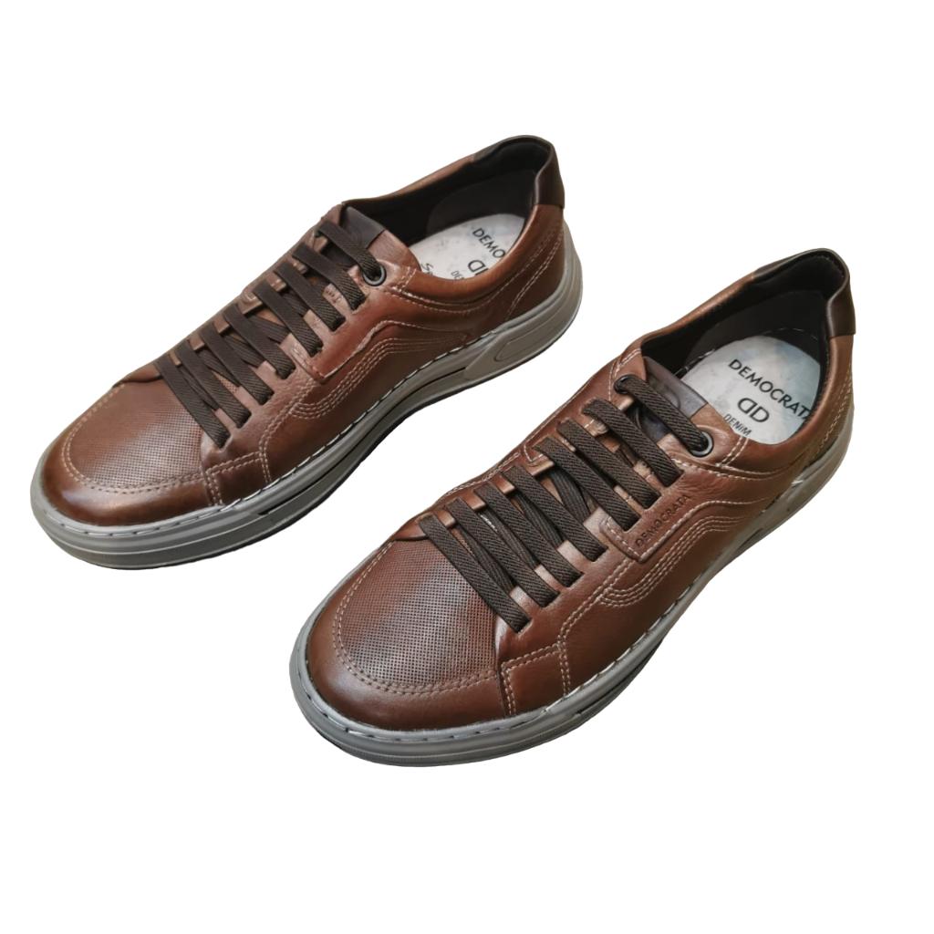 Sapatênis com Cadarço em Couro Democrata ...