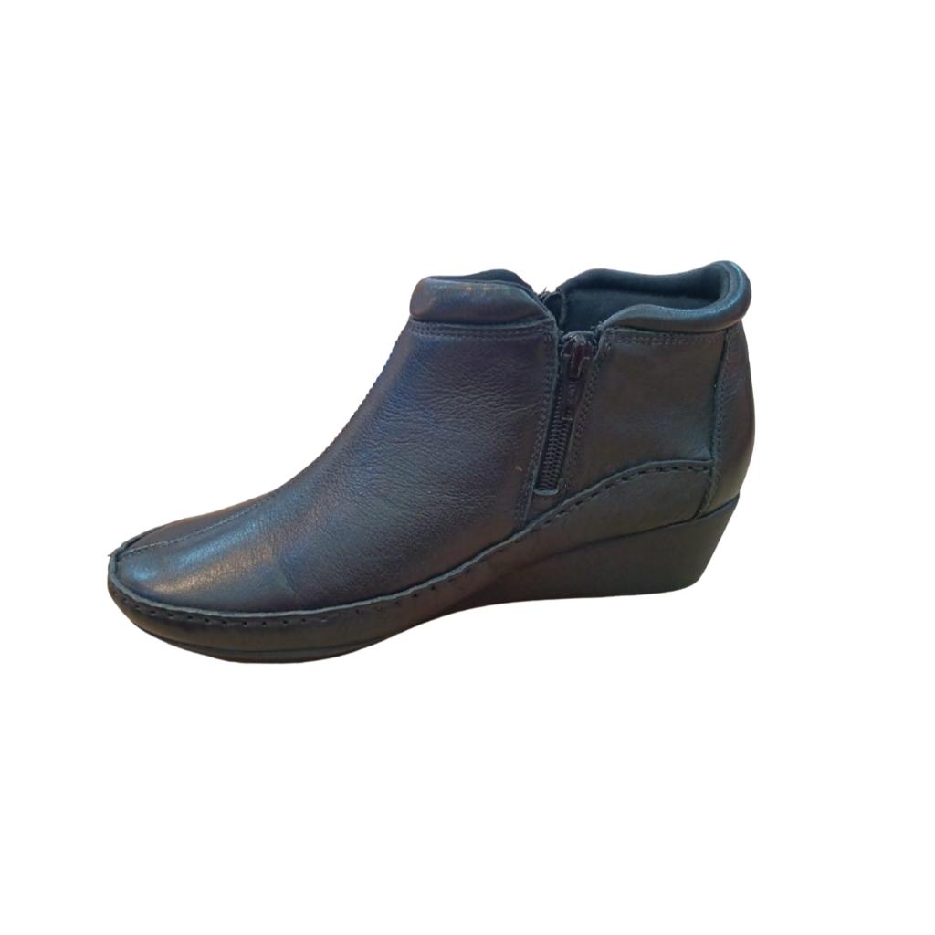 Bota Anabela Com Zipper em Couro SamPés 1...